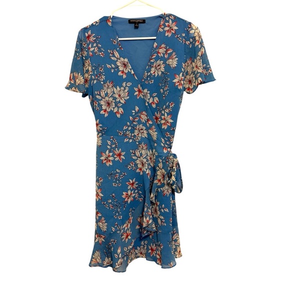 2/$30 Banana Republic - Blue Floral Mini Short Sleeve Wrap Dress - Picture 3 of 10